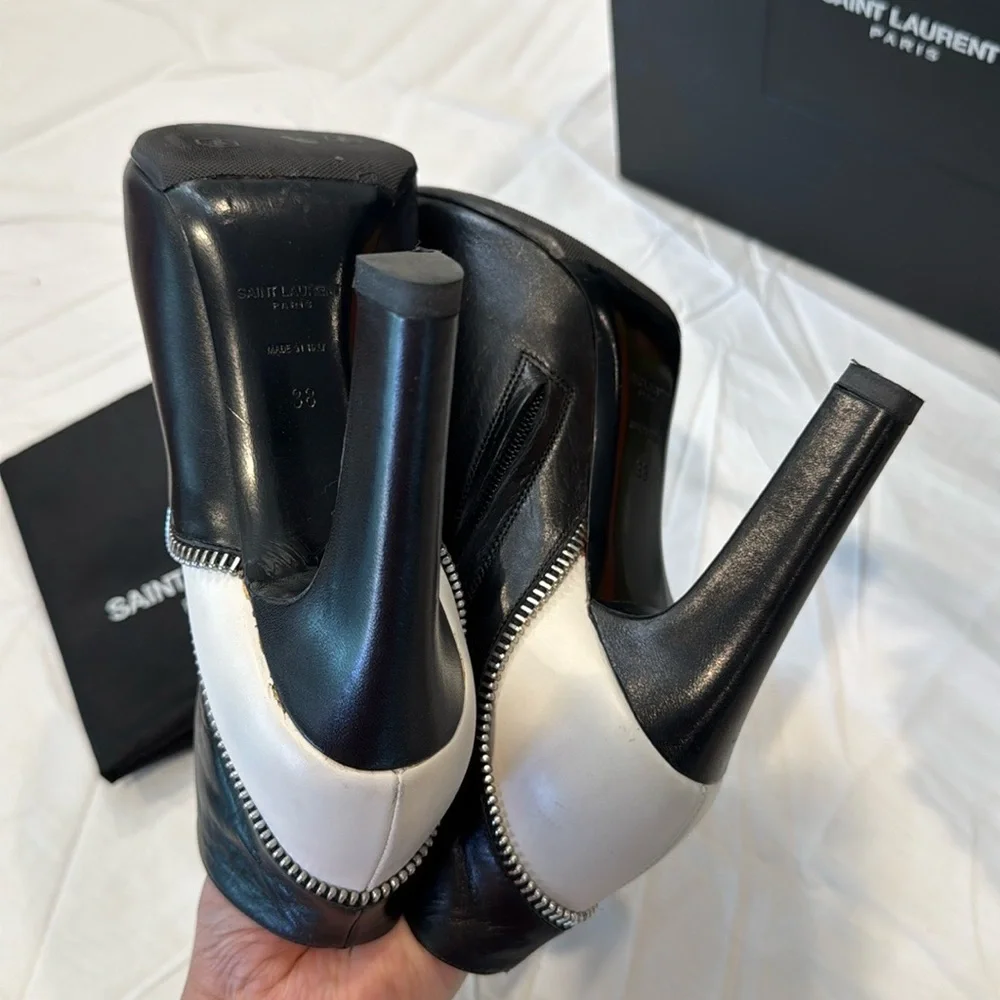 Saint Laurent Black and White Ankle Boots - Picture 8 of 16
